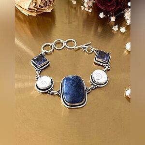 Sodalite, Shiva Eye Shell And Amethyst Bracelet